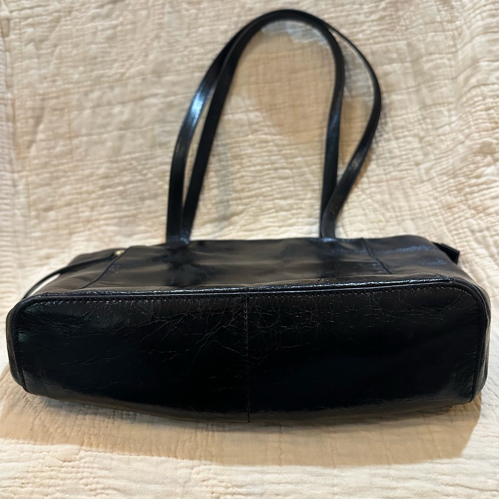 Hobo Black Leather purse - Picture 9 of 11